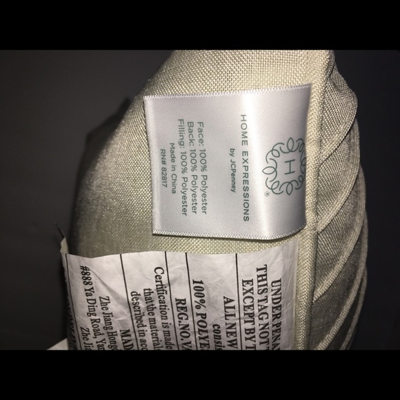 Set of 2 Home Expressions decorative pillows - Picture 3 of 4